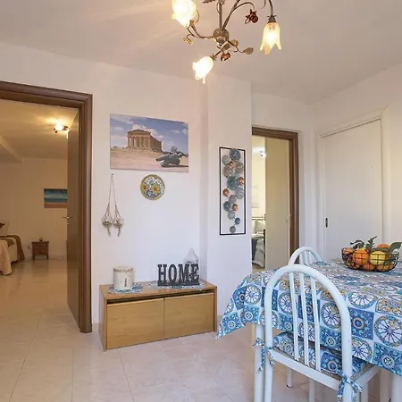 Apartment Casa Faro San Leone