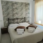 Casa Faro San Leone