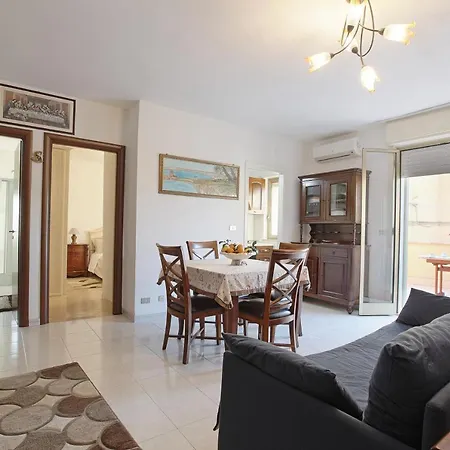 Casa Faro Piano Terra Apartment