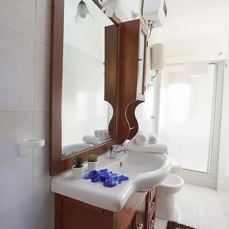 Casa Faro Piano Terra Apartment *