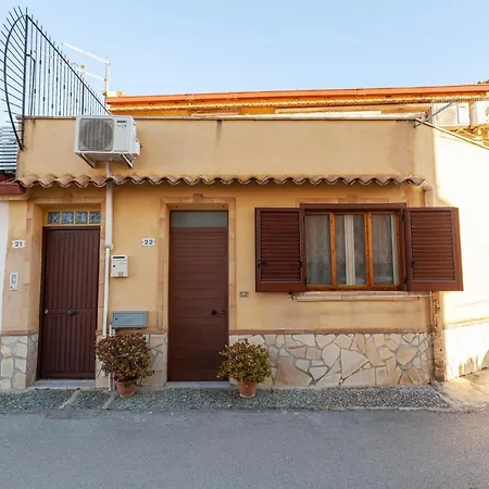 Apartment Casa Faro Piano Terra *