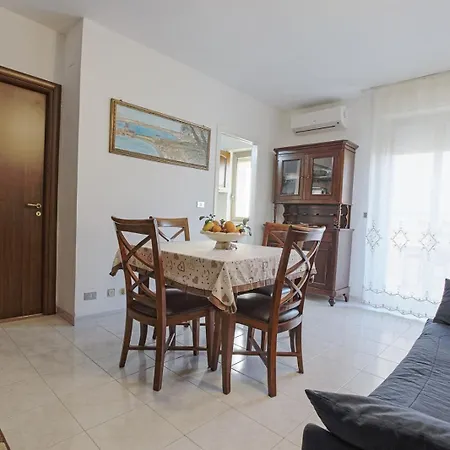Casa Faro Piano Terra *